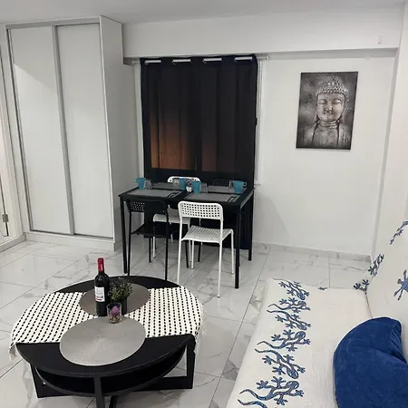 Apartamento Heart Of Cristianos Modern Close To The Sea In Tenerife Los Cristianos (Tenerife)